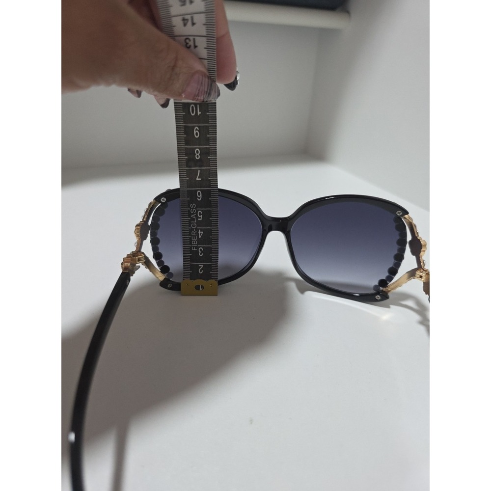 Oversized Black Rhinestone Sunglasses‎ with Gold Rose Side Detail – Glam Fashion - Picture 9 of 10